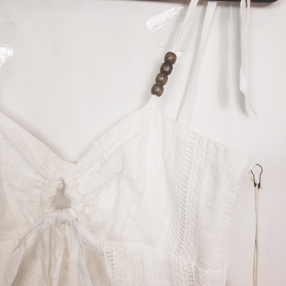 🆕️ Tularosa white jumpsuit - Picture 5 of 12